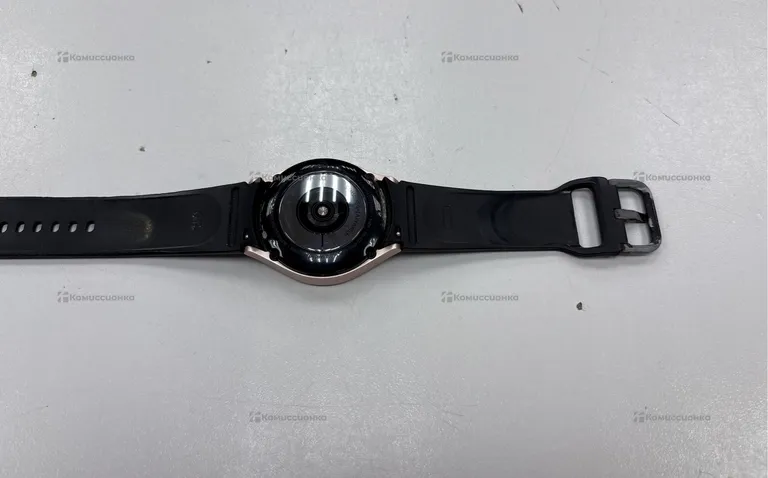 Часы Samsung Watch 4