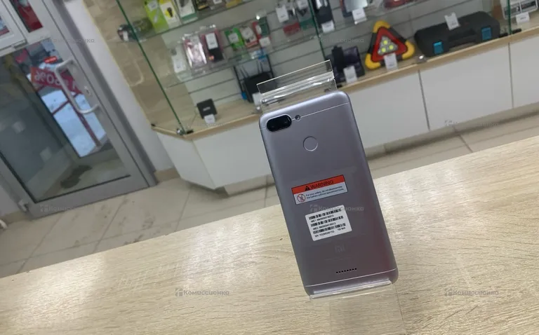 xiaomi mi6 4/64 *7