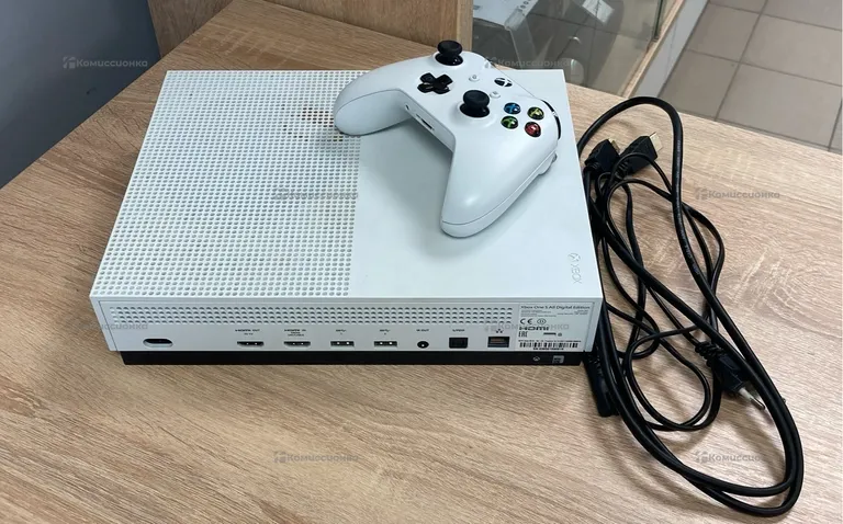 Приставка Xbox one s 1 тб без дисковода