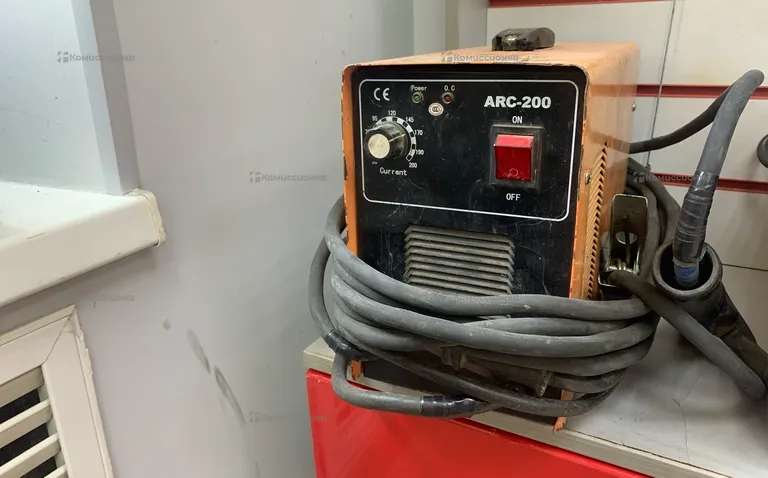 ARC-200