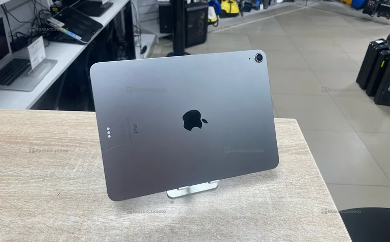 Планшет Apple IPad Air 4-го поколения 64gb