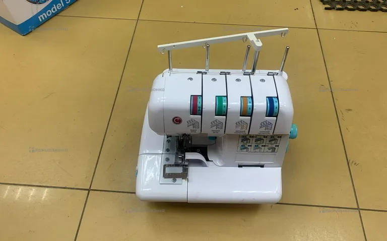 Швейная машина  Comfort Model 500