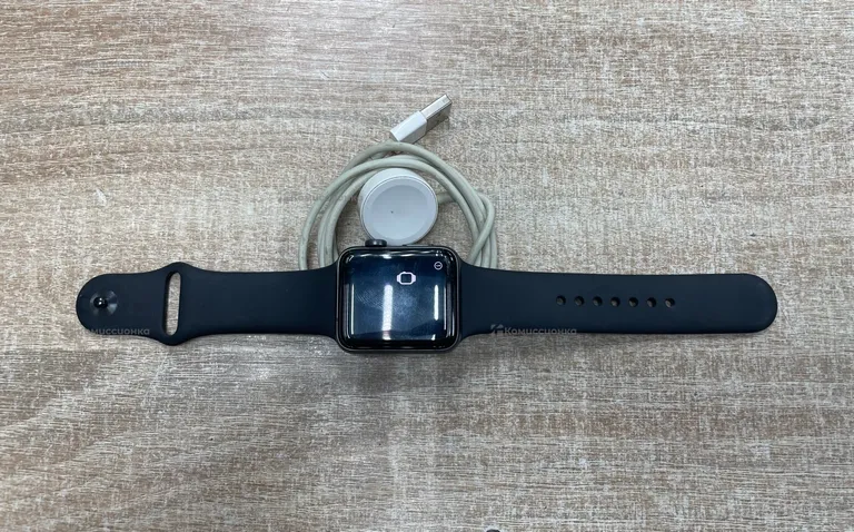 Часы  Apple Watch 3 42mm