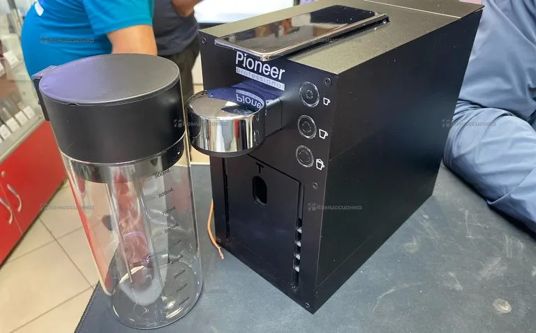 Кофеварка Pioneer Professional