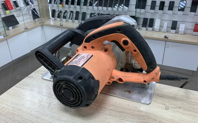 Дисковая пила ВИХРЬ ДП-235/2200