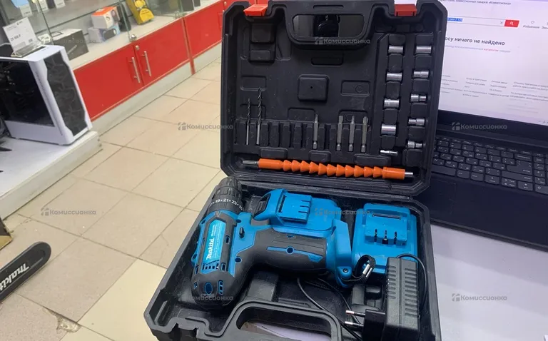 Шуруповерт Makita реплика