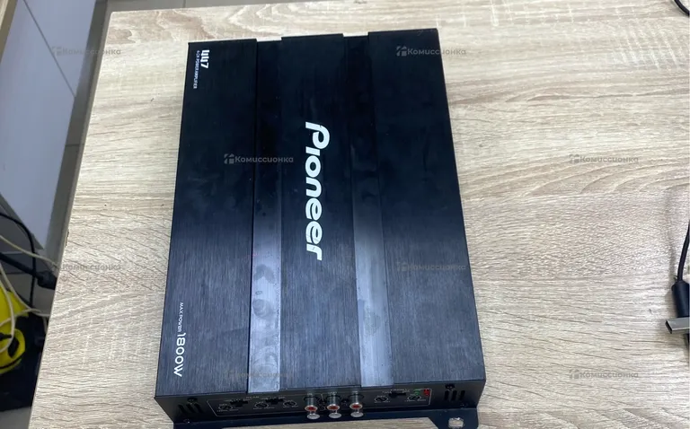 Усилитель  Pioner 447 1800w