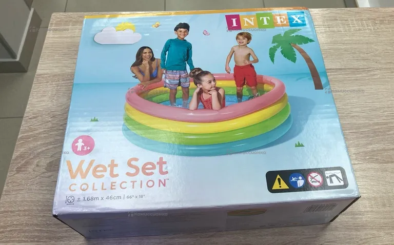 Детский надувной бассейн intex wet set (3+)