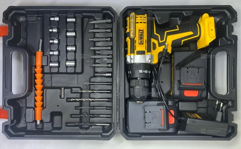 Шруповерт Dewalt