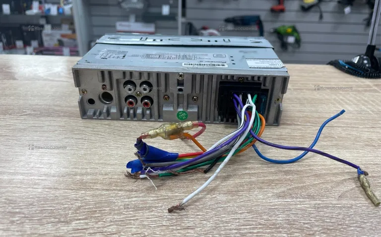Автомагнитола  pioneer MVH-T911B