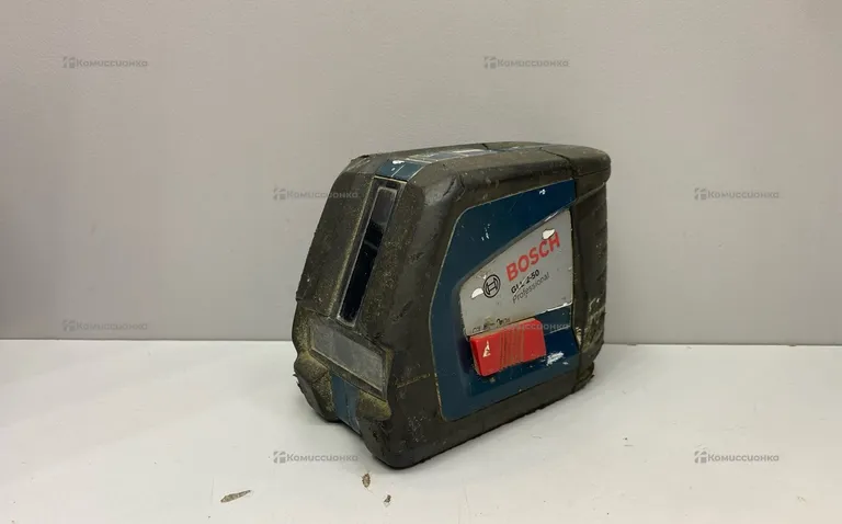 Лазерный уровень Bosch GLL 2-50 professional