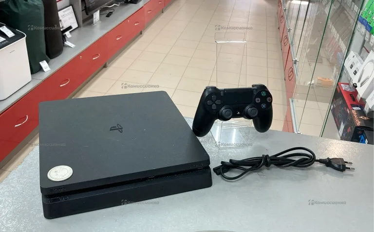 Приставка PS4. Slim 1TB.