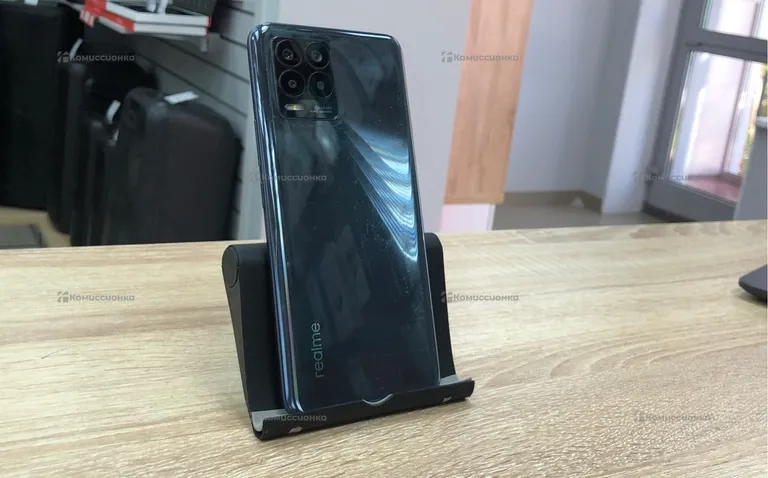 Realme 8 6/128 ГБ