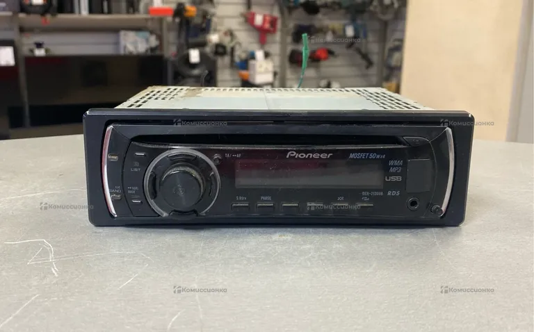 Автомагнитола  Pioneer DEH-2120UB