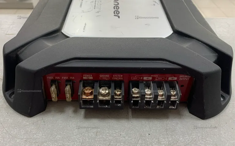 Усилитель Pioneer GM-5500T