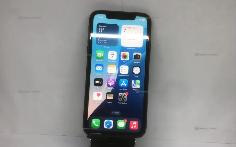 Apple IPhone 11 64 ГБ