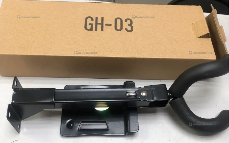 Держатель настенный для гитары gh-03