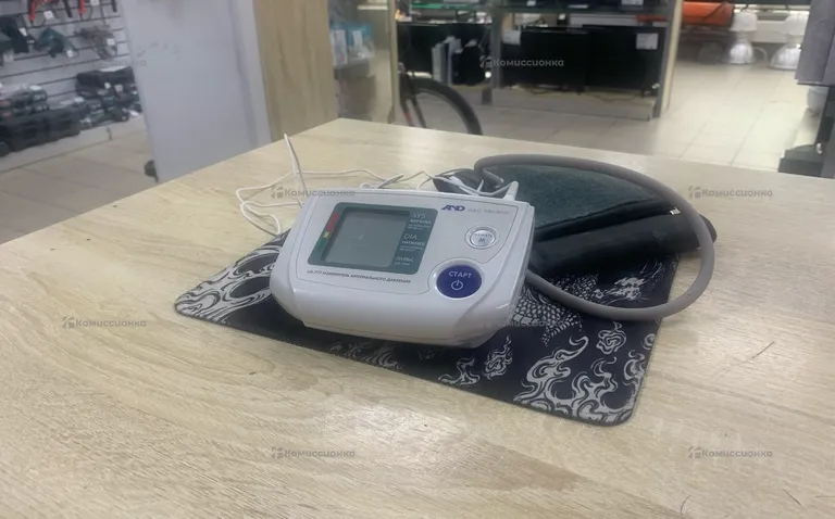 Тонометр AND Medical