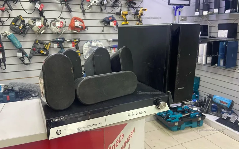 Домашний кинотеатр Samsung HT-X30
