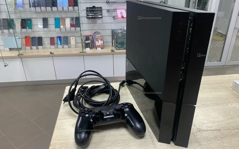 Приставка Sony PS4 Fat 500gb
