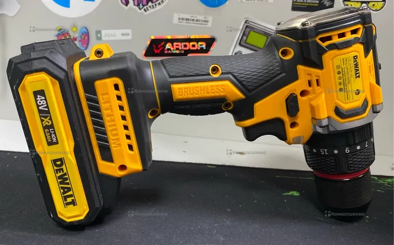 дрель-шуруповерт Dewalt копия
