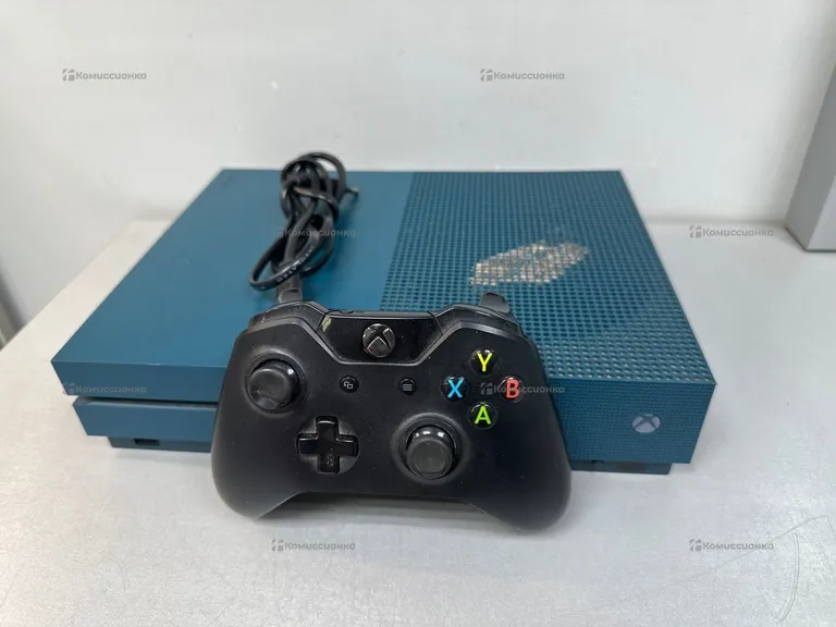 Приставка Xbox one x 500гб