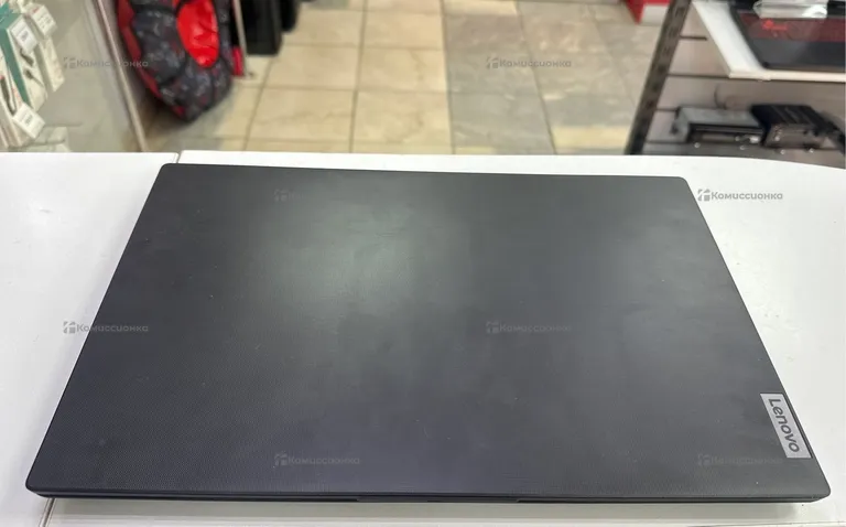 Ноутбук Lenovo V15 G2 IJL