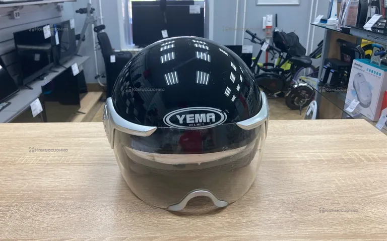 Шлем Yema Helmet