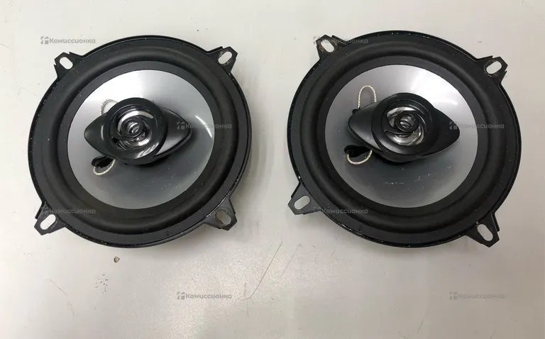 Колонки Kenwood KFC-1358