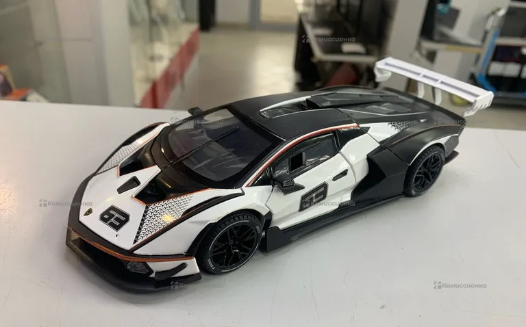 Машинка Lamborghini 63