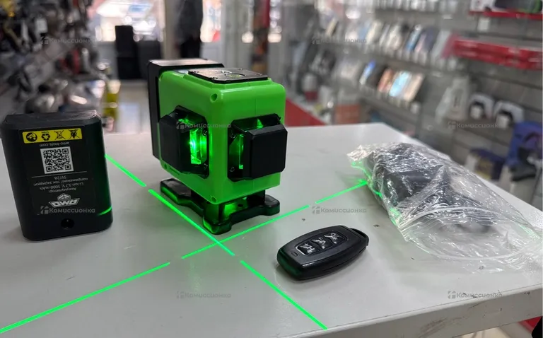 Лазерный уровень AMO LN 3D-360-3