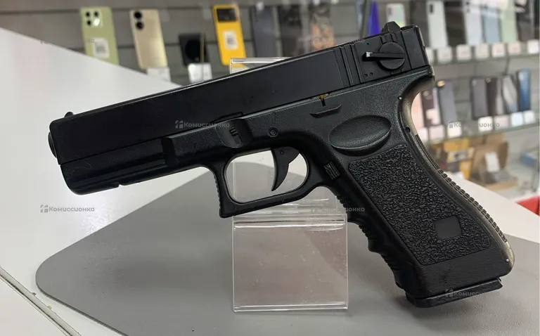 Страйкбольный пистолет Glock 17 Gen 4