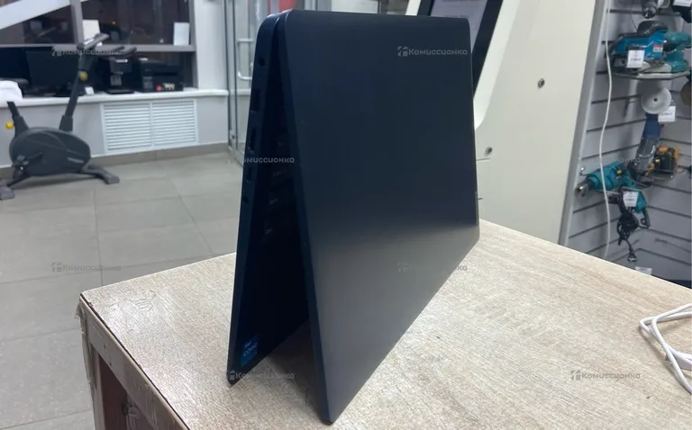 Ноутбук  IdealPad 3 15iau7
