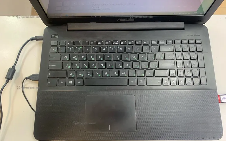 Ноутбук Asus