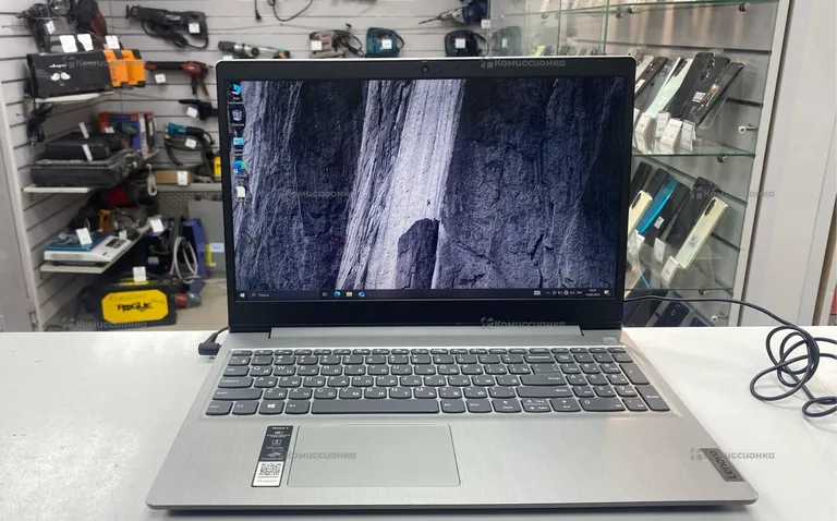 Ноутбук  Lenovo ideapad 3