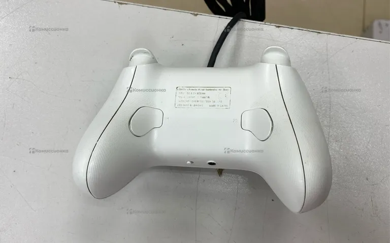 Джойстик Xbox one wire