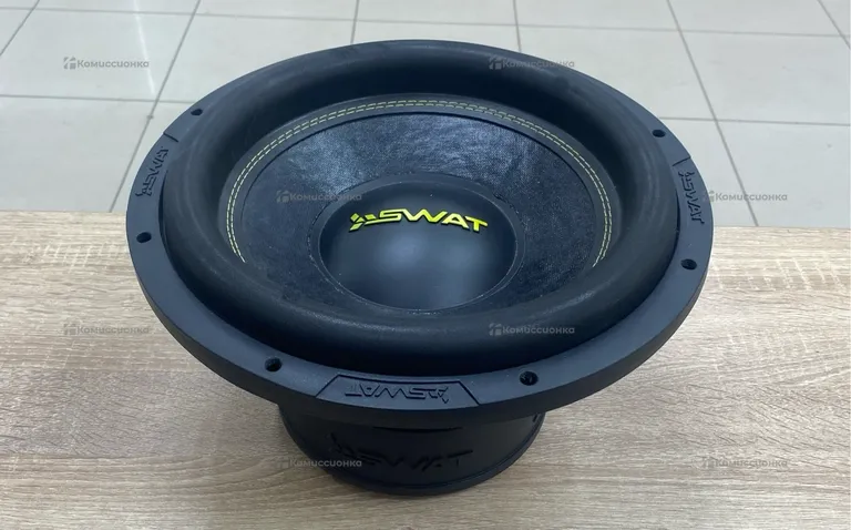 Сабвуфер  Swat