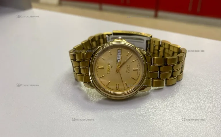 Часы  tissot 1853 A660