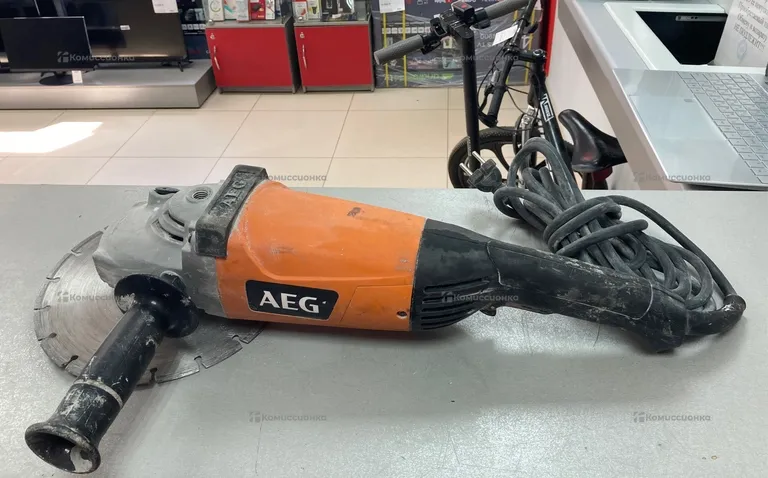 Угловая шлифмашина AEG WS 2200-230