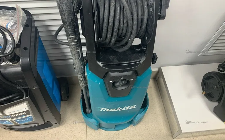 Makita HW1300