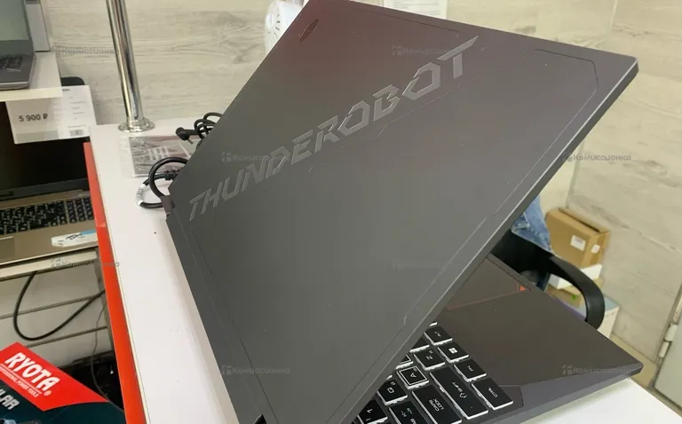 Ноутбук  thuderobot 911 Wild Hunter G2 Pro