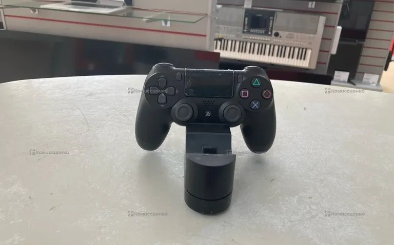 зарядное ps4 c геймпадом