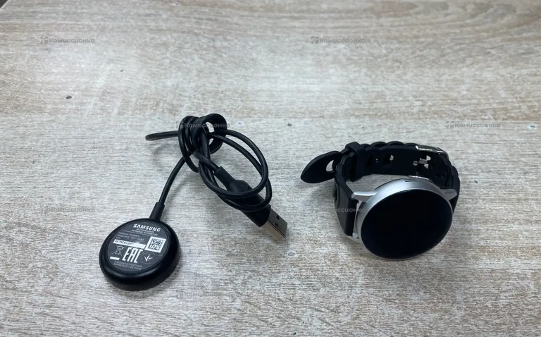 Часы  samsung Galaxy watch active 2