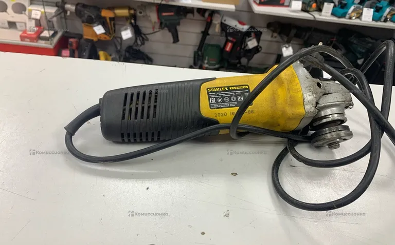 УШМ Stanley FMEG825