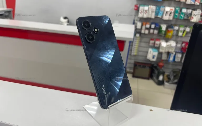 Infinix Hot 30 Play 8/128 ГБ