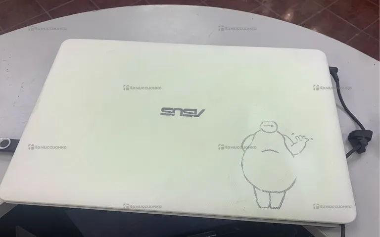 Ноутбук Asus X571S