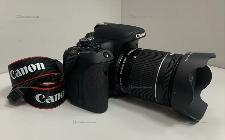 Фотоаппарат Canon EOS 750D