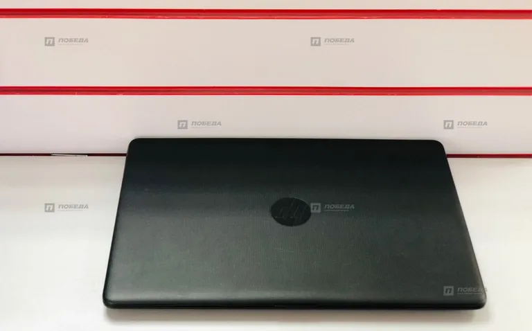 Ноутбук HP 15-rb040ur
