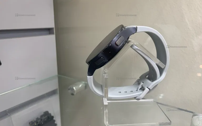 Часы Samsung Galaxy Watch 6