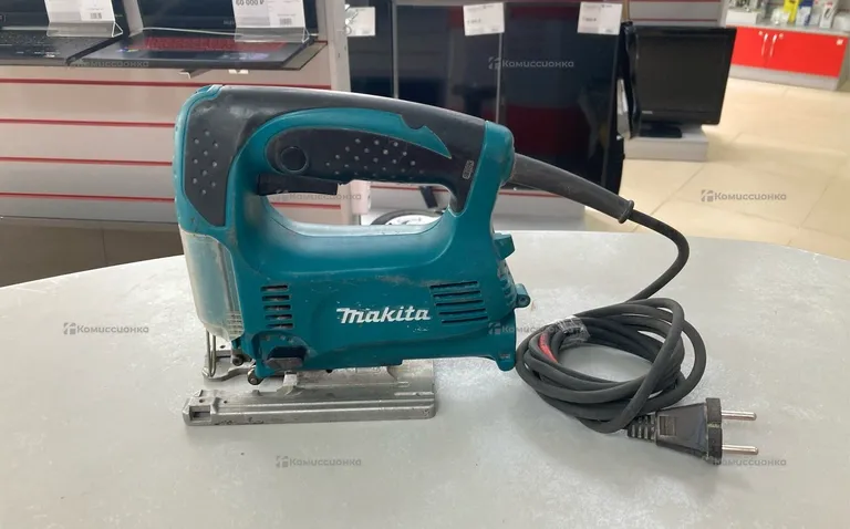 Электро Лабзик Makita 4329
